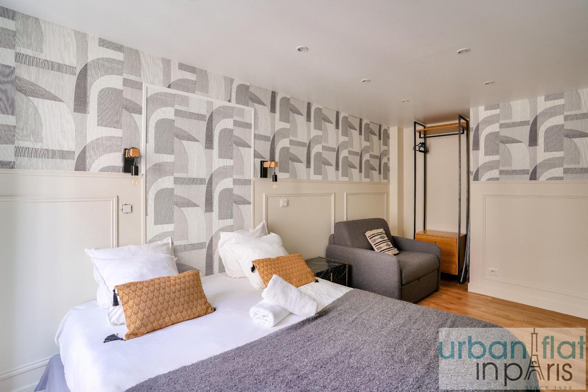 13 Luxury Flat Eiffel Design 2 Apartment Paris Luaran gambar