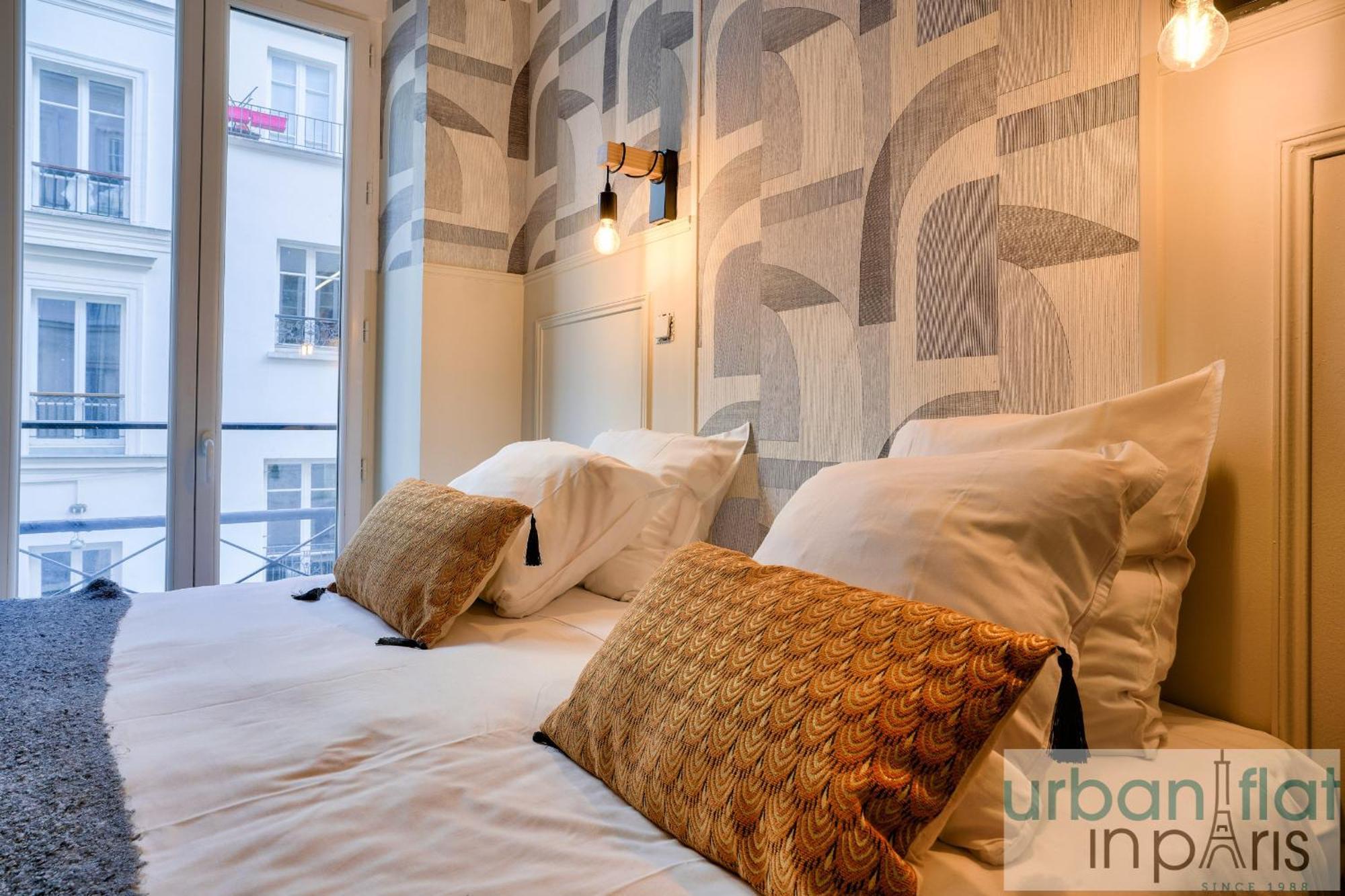 13 Luxury Flat Eiffel Design 2 Apartment Paris Luaran gambar